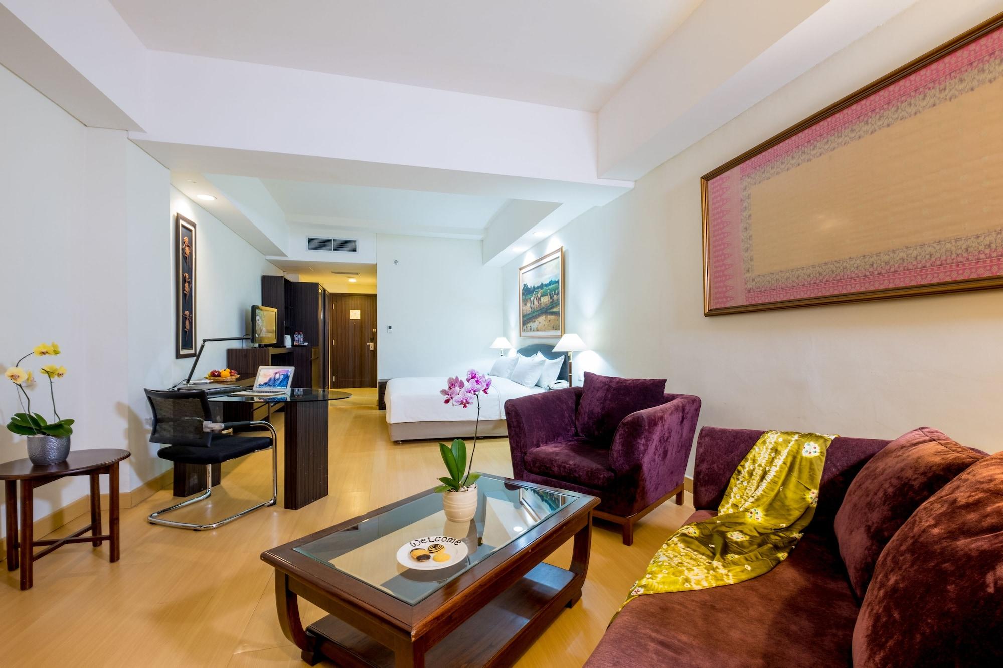 Sintesa Peninsula Hotel Palembang Extérieur photo