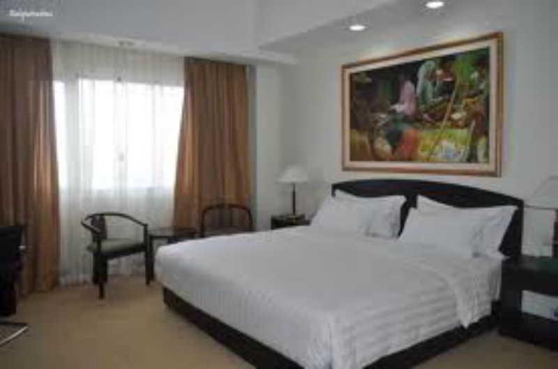 Sintesa Peninsula Hotel Palembang Extérieur photo